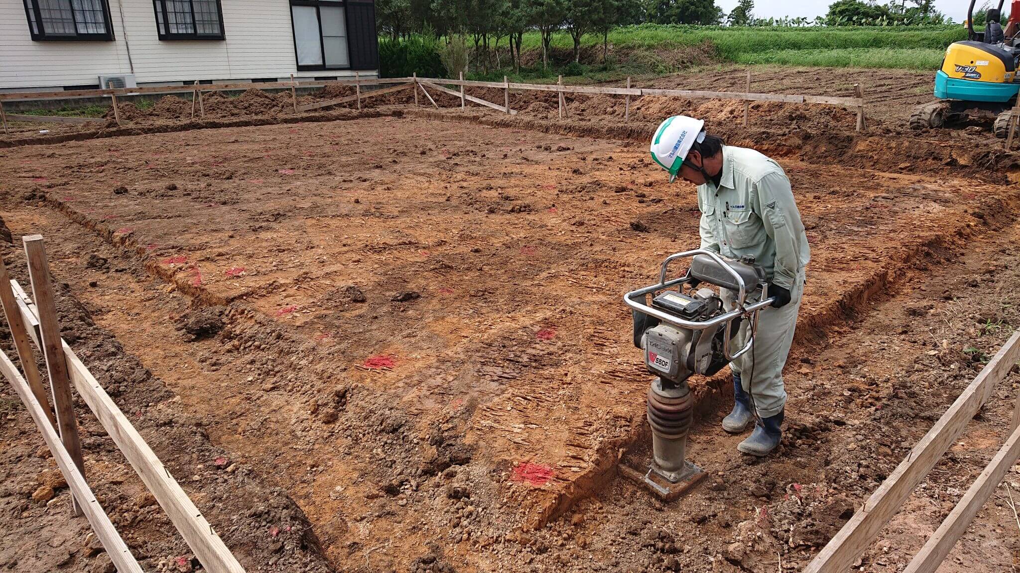転圧機械 | 南九州の注文住宅~憧れと暮らす~|marukawaーマル川建設株式会社ー